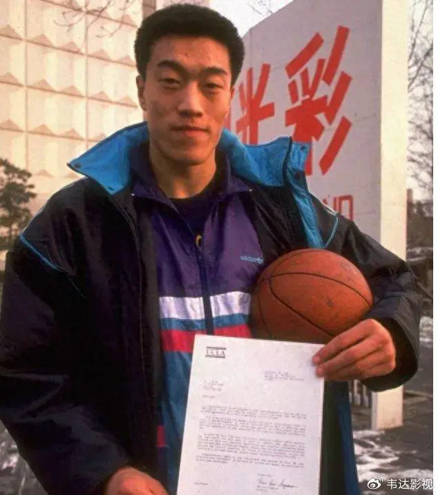刻苦训练篮球时如何避免受伤的建议_0